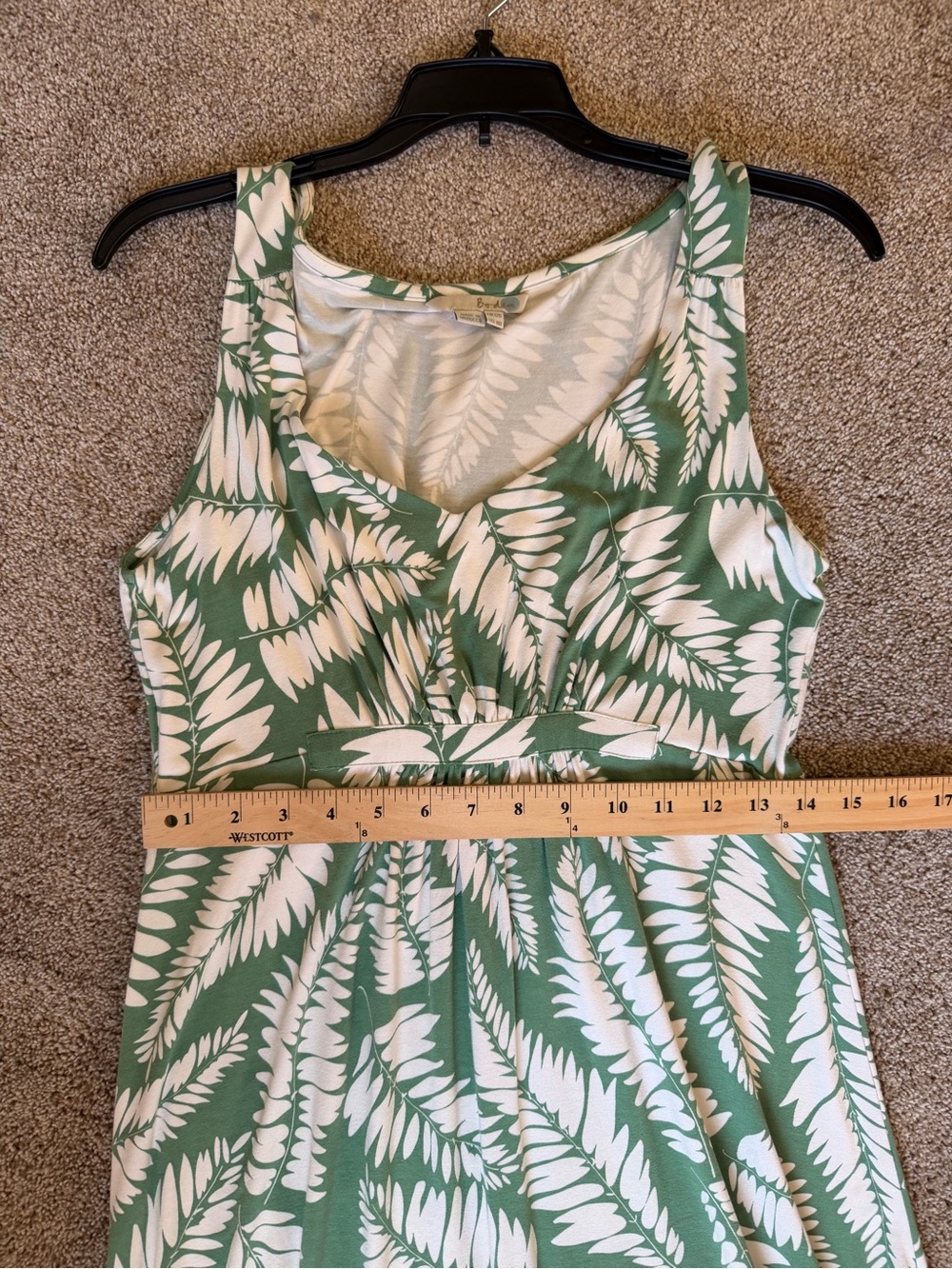 Boden Green and White Leaf-Print V-Neck Maxi Dress - Picture 7 of 7